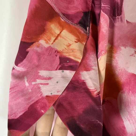 Athleta Printed Run with It Shorts Women's 1X Pink 4.5" Inseam Lined Zip Pocket - Picture 3 of 10